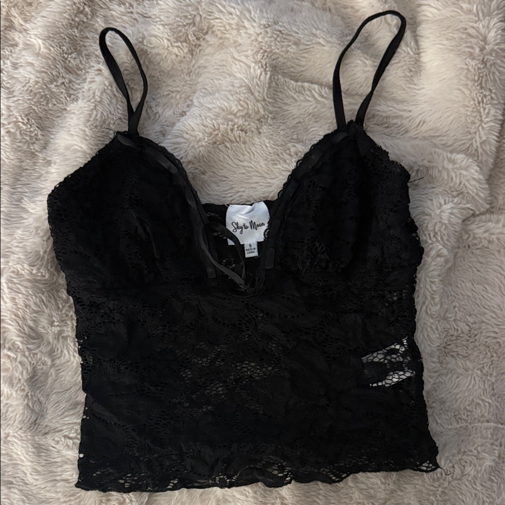 Black Lace apricot lane top
